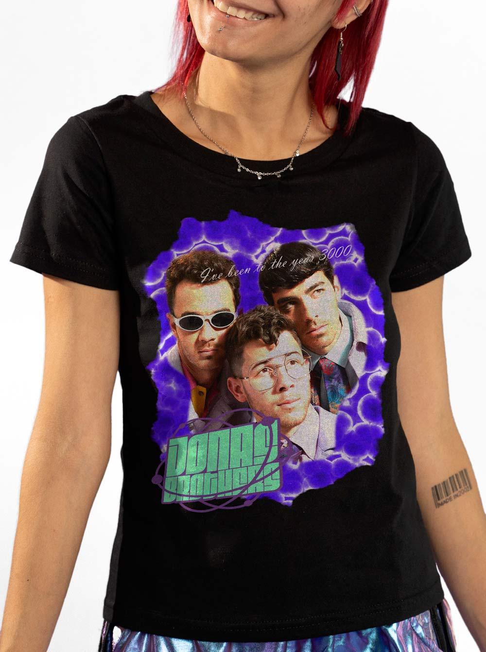 Baby Look Jonas Brothers Year 3000 DoisL - Cápsula Shop