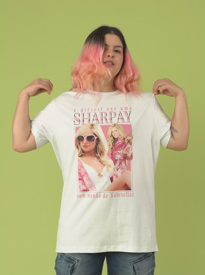 Camiseta É Difícil Ser Uma Sharpay Laura Seraphim