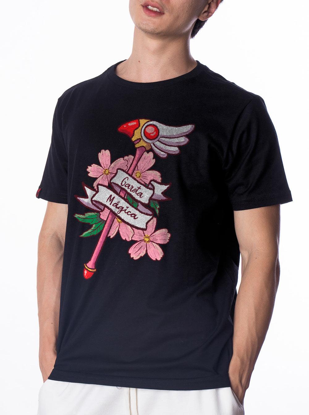 Camiseta Baculo Garota Mágica Denise Ilustra - Cápsula Shop