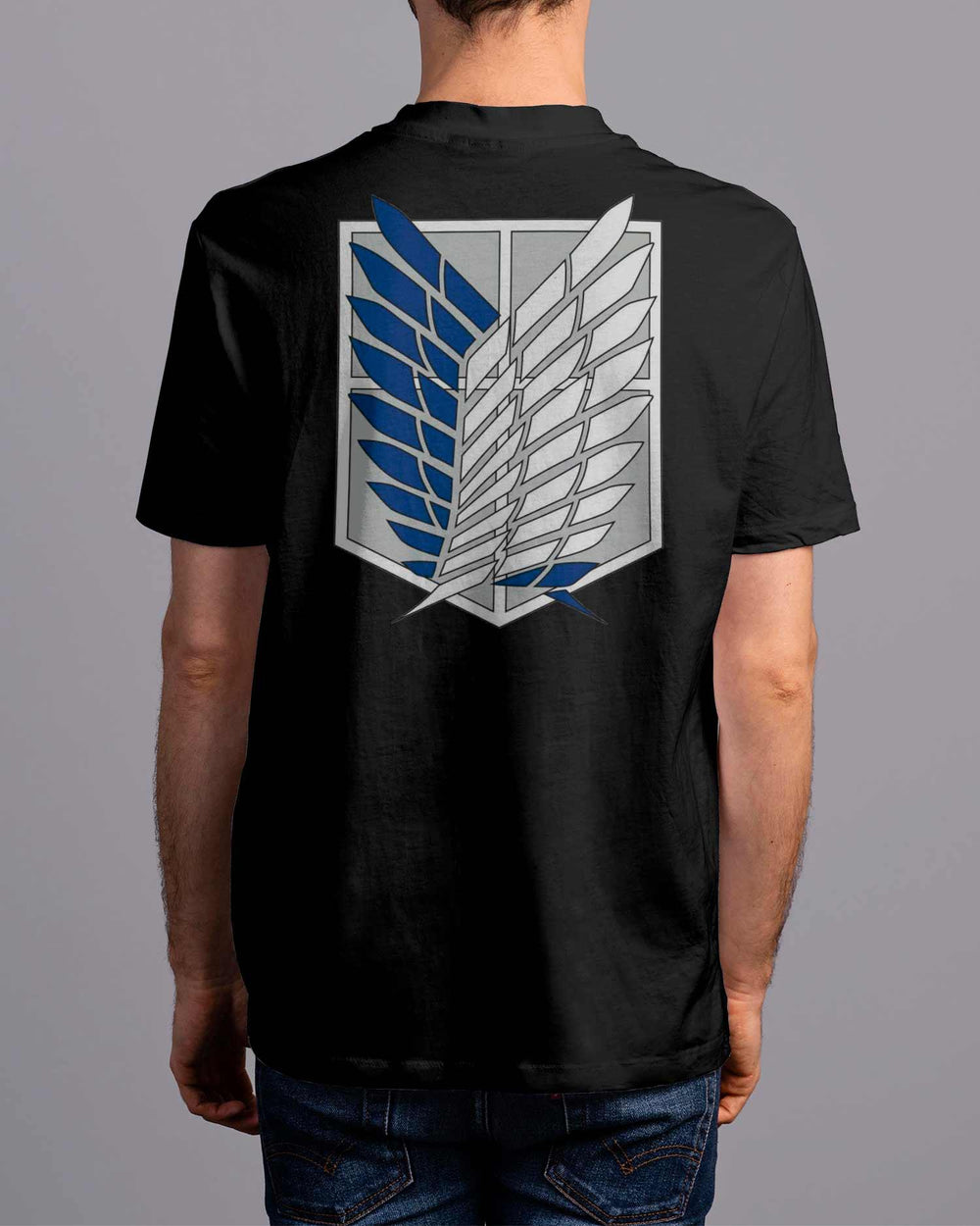 Camiseta Attack On Titan Brasão - Cápsula Shop