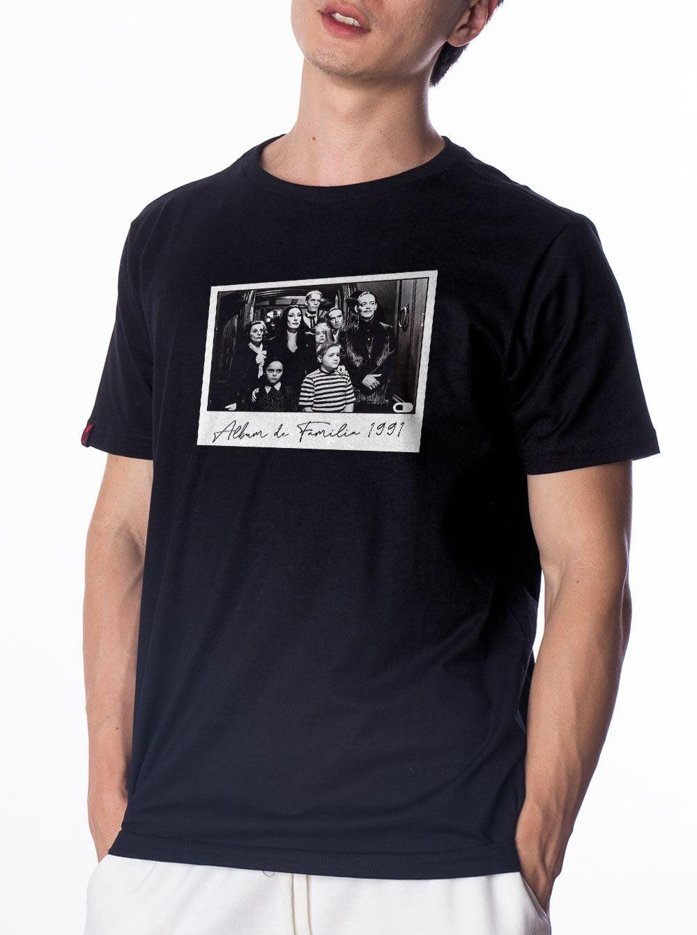 Camiseta Família Addams Foto de Família - Cápsula Shop