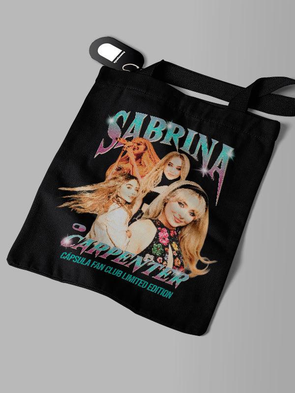 Ecobag Preta Sabrina Carpenter Fan Club - Cápsula Shop