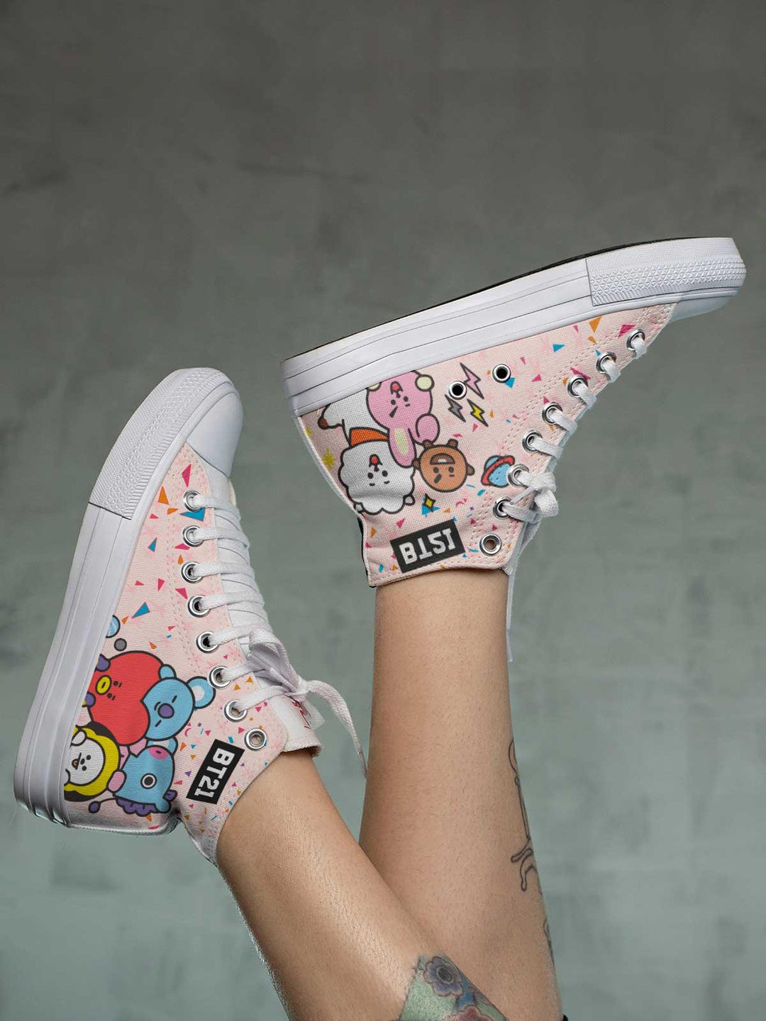 Tenis BTS BT21 - Cápsula Shop